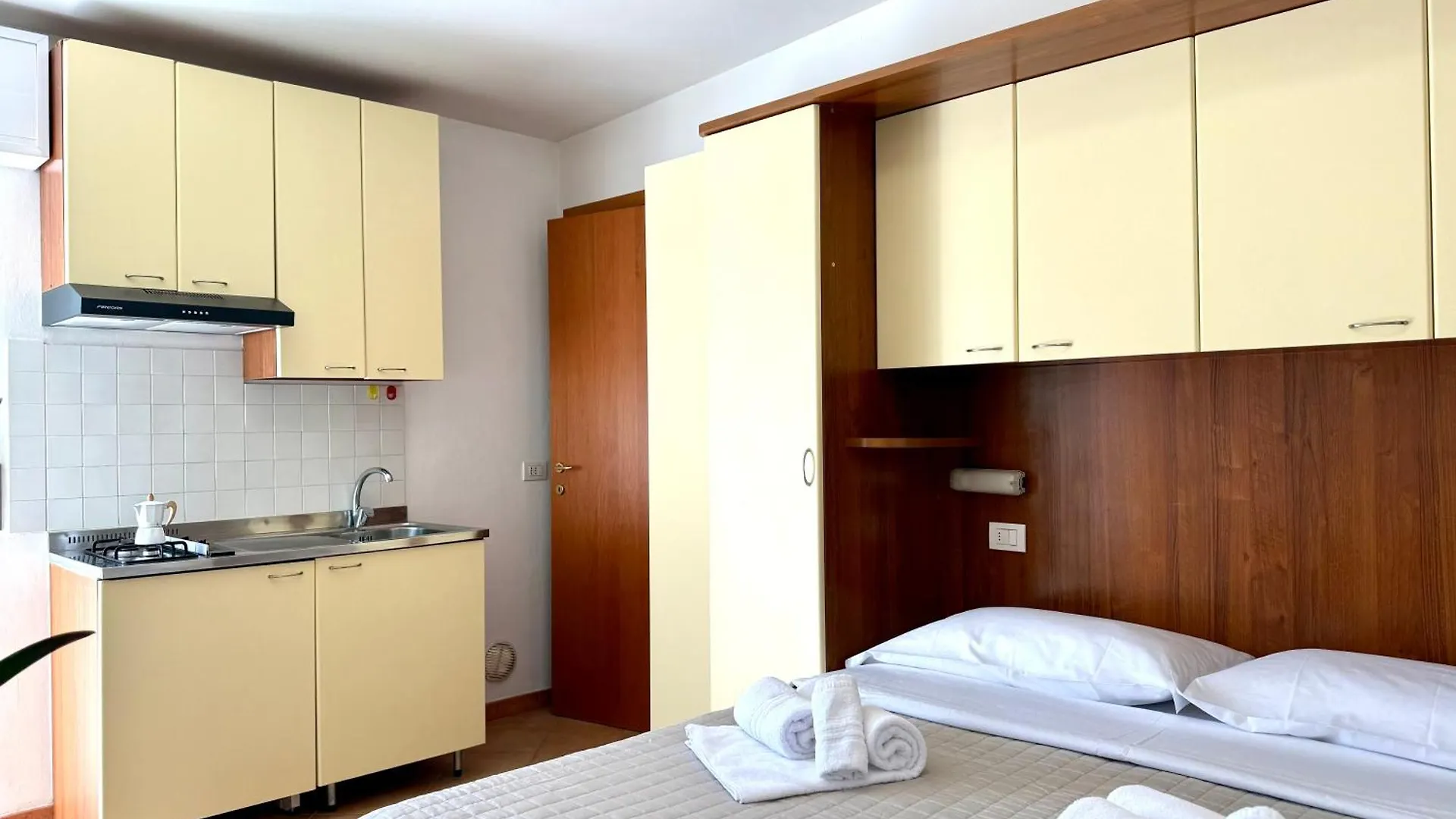 Residence Algarve Ρίμινι