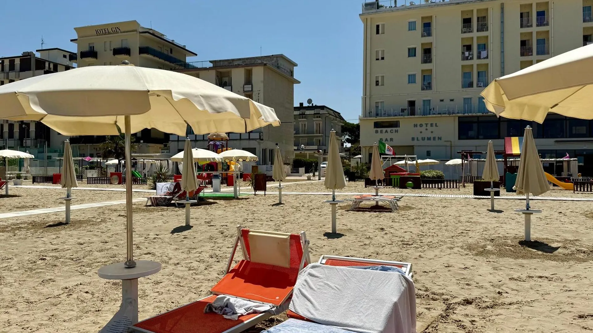 Ξενοδοχείο με διαμερίσματα Residence Algarve Ρίμινι
